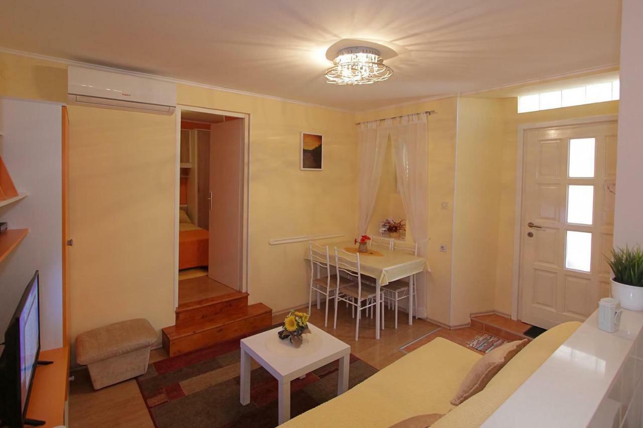 Apartment Tancabel Lovran Eksteriør billede