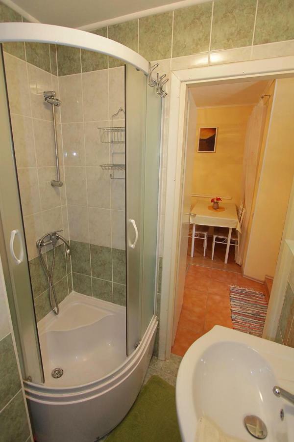 Apartment Tancabel Lovran Eksteriør billede